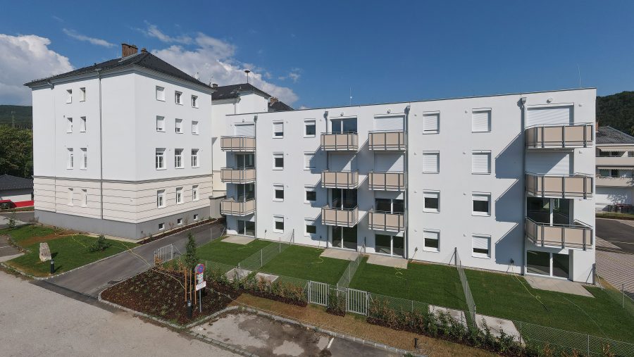 Immobilie von Wien-Süd in 2563 Pottenstein, Hainfelder Straße 42-44 #0